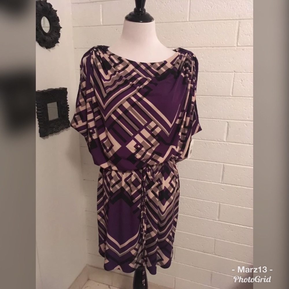 Jessica Simpson Dress Size Medium